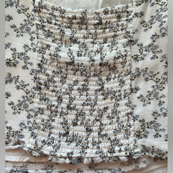 Abercrombie Blue Willow Toile Open Back Short Sleeve Top - Picture 7 of 12